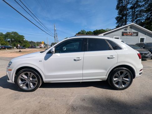 Used 2017 Audi Q3 2.0T Prestige w/ Prestige Package image 3