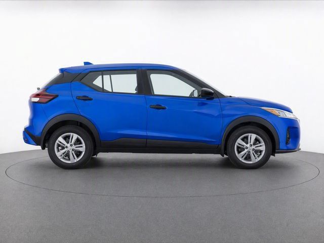 Used 2024 Nissan Kicks S FWD image 2