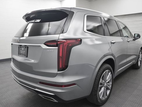Certified 2025 Cadillac XT6 Premium Luxury image 7
