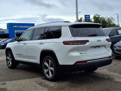 Used 2022 Jeep Grand Cherokee L Limited w/ Luxury Tech Group II AWD/4WD image 6