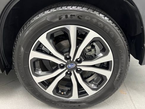 Used 2023 Subaru Forester Limited AWD/4WD image 76