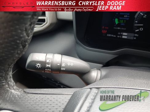 Used 2024 Toyota Tundra Limited w/ TRD Off-Road Package AWD/4WD image 19