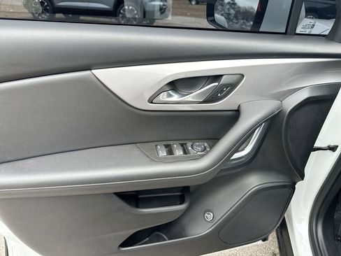 Used 2022 Chevrolet Blazer LT image 15