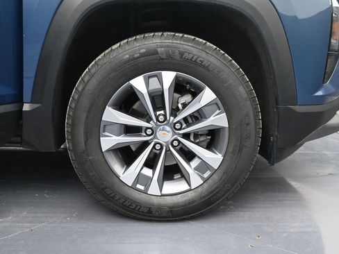 Used 2026 Chevrolet Equinox LT w/ Convenience Package II AWD/4WD image 40