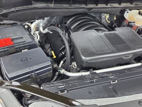 Used 2023 GMC Yukon SLT RWD image 23