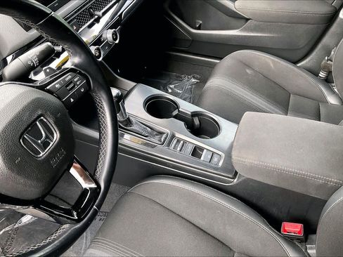 Used 2022 Honda Civic Sport image 16