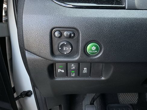 Used 2021 Honda Passport Touring image 17
