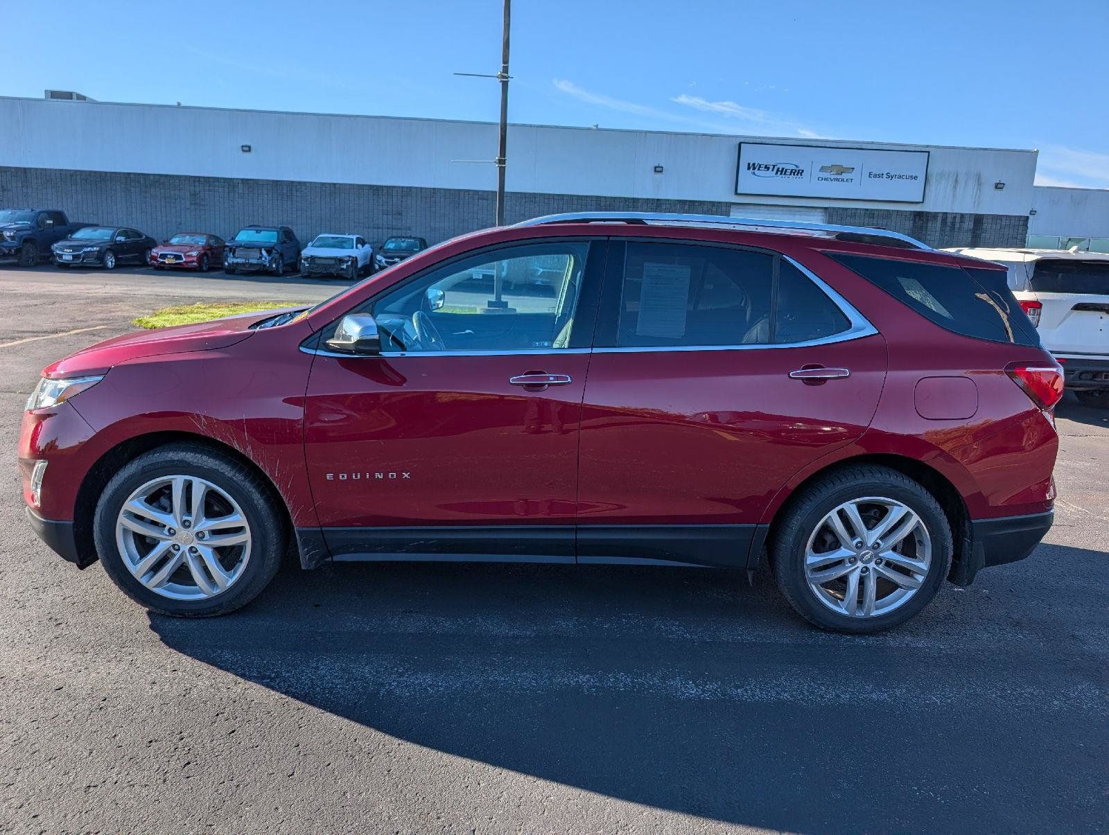 Used 2020 Chevrolet Equinox Premier AWD/4WD image 5
