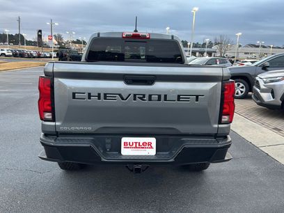 Used 2023 Chevrolet Colorado Z71 w/ Z71 Convenience Package 2