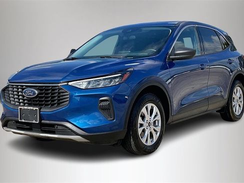 Used 2023 Ford Escape Active image 2