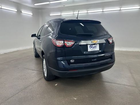 Used 2015 Chevrolet Traverse LT w/ Style and Technology Package FWD image 10