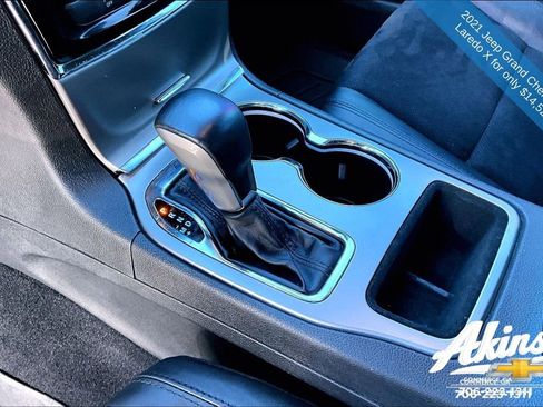 Used 2021 Jeep Grand Cherokee Laredo X AWD/4WD image 15