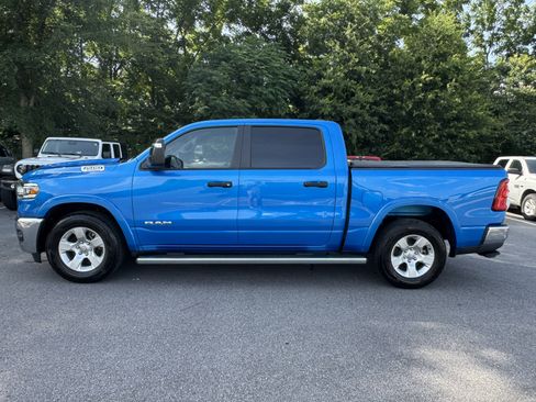 Used 2025 RAM 1500 Big Horn RWD image 8