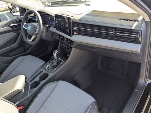 New 2026 Volkswagen Jetta SE image 35
