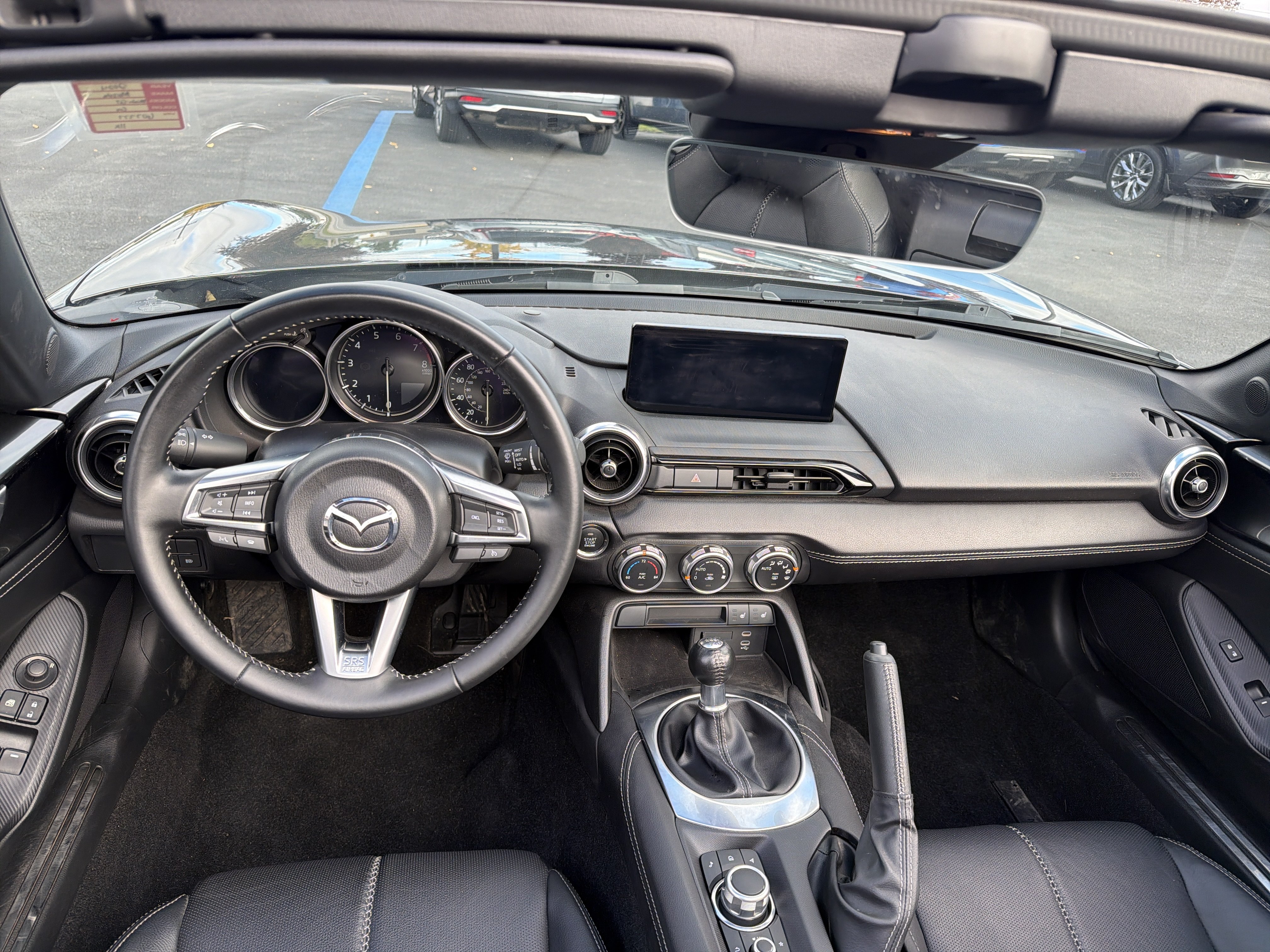Used 2024 MAZDA MX-5 Miata Grand Touring RWD image 13