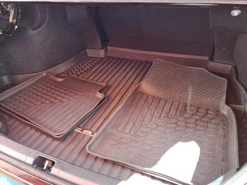 Used 2025 Toyota Camry LE image 6