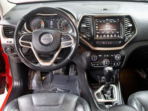 Used 2017 Jeep Cherokee High Altitude w/ Luxury Group image 14