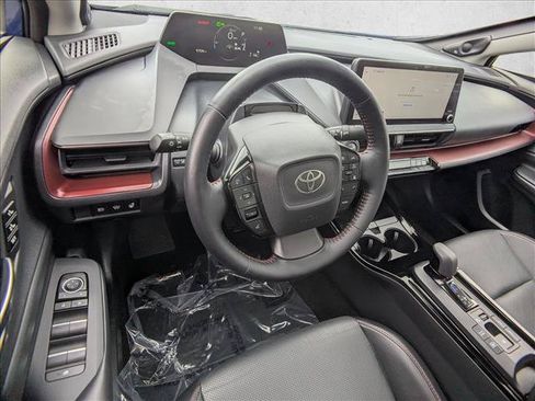 Used 2025 Toyota Prius Plug-In Hybrid w/ Limited Premium Package FWD image 10