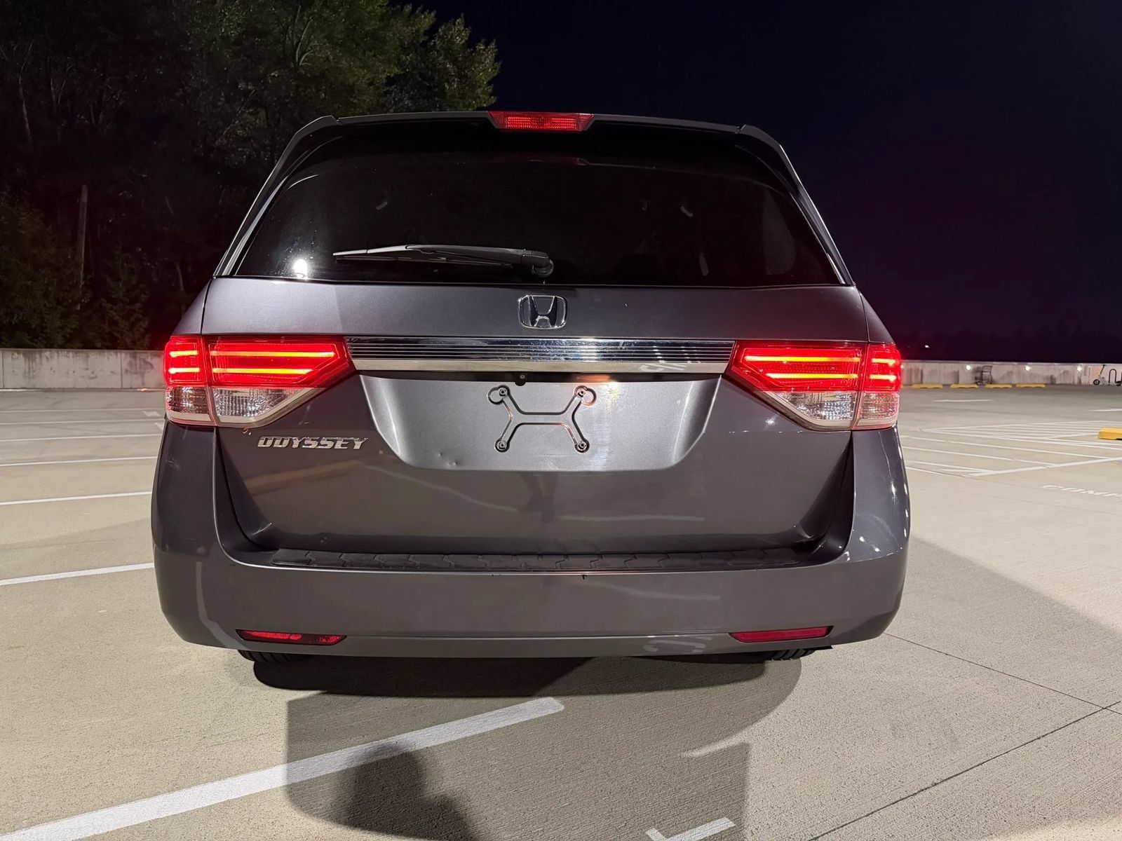 Used 2015 Honda Odyssey EX image 11