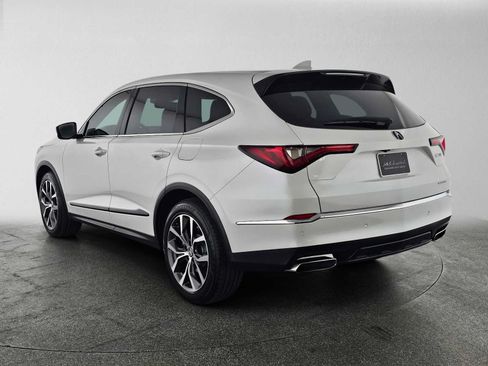 Certified 2024 Acura MDX SH-AWD w/ Technology Package image 5