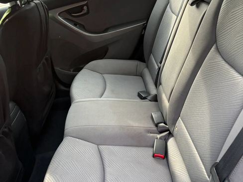 Used 2012 Hyundai Elantra GLS w/ Preferred Pkg 3 FWD image 17