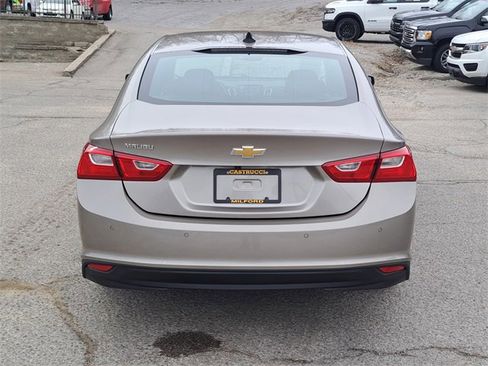 Used 2025 Chevrolet Malibu LS image 4