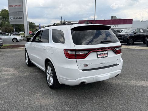 Used 2024 Dodge Durango GT RWD image 5