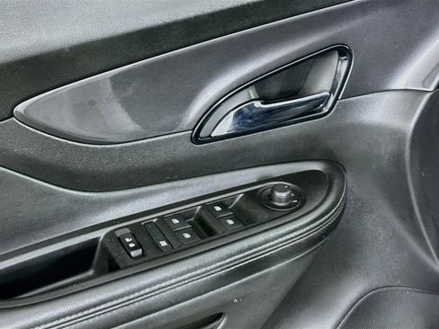 Used 2019 Buick Encore Preferred FWD image 15