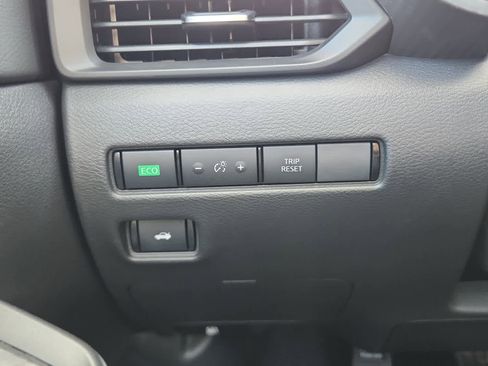 New 2025 Nissan Sentra S image 15