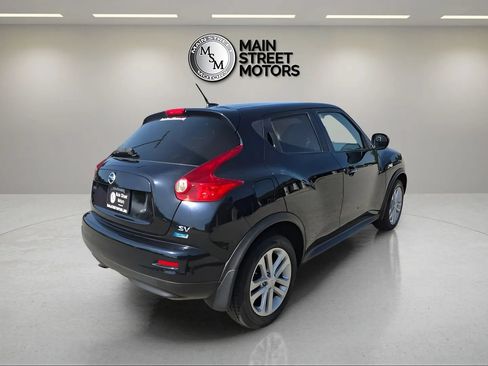 Used 2013 Nissan Juke SV FWD image 5