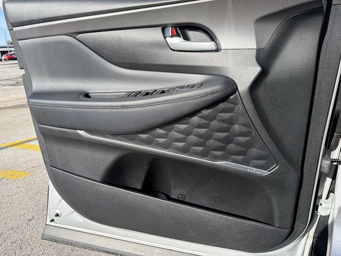 Used 2019 Hyundai Santa Fe Limited FWD image 21