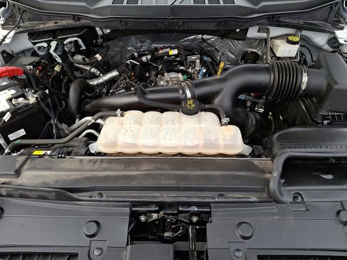 Certified 2021 Ford F150 Lariat image 29