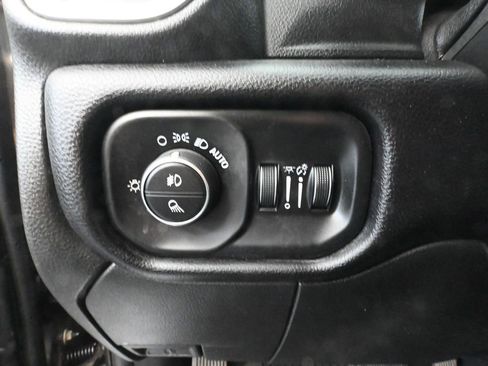 Used 2020 RAM 2500 Lone Star w/ Level 2 Equipment Group AWD/4WD image 34