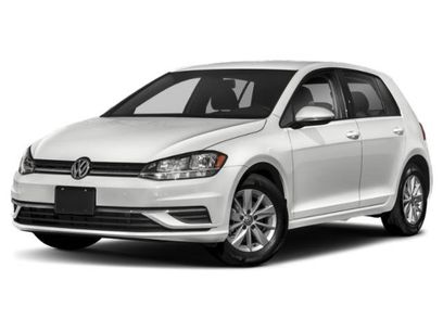 Used 2018 Volkswagen Golf SE