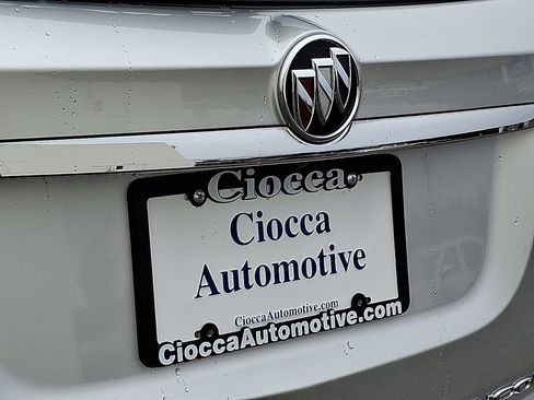 Used 2022 Buick Encore Preferred w/ Safety Package image 31