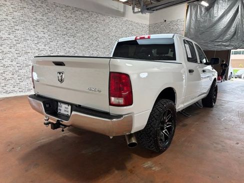 Used 2022 RAM 1500 Classic SLT AWD/4WD image 7