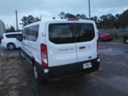 Used 2023 Ford Transit 350 XLT RWD image 2