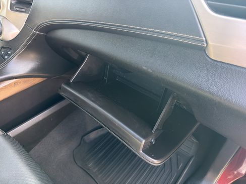 Used 2019 GMC Yukon Denali image 27