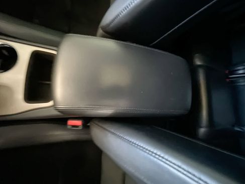 Used 2015 Jeep Grand Cherokee Altitude AWD/4WD image 20