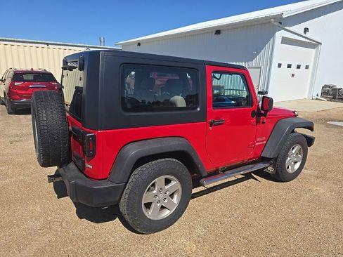 Used 2010 Jeep Wrangler Sport AWD/4WD image 4