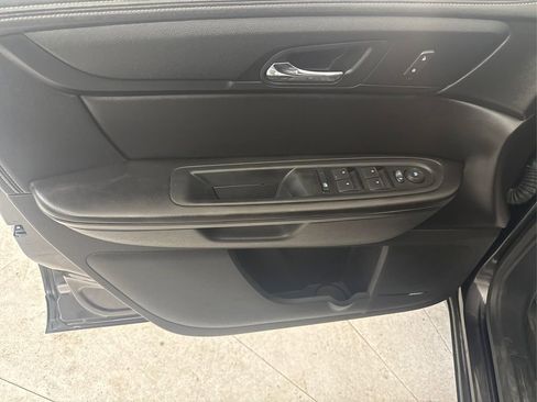 Used 2015 Chevrolet Traverse LT AWD/4WD image 28