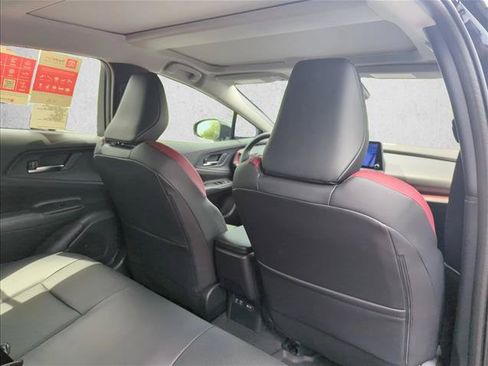 New 2026 Toyota Prius Plug-In Hybrid FWD image 26