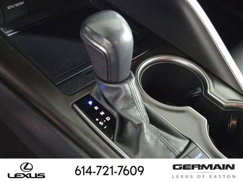 Used 2022 Toyota Camry SE image 28
