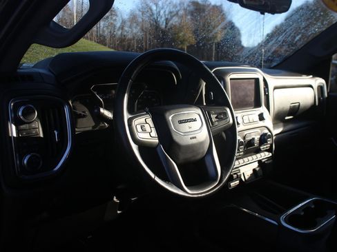 Used 2023 GMC Sierra 2500 Denali w/ Denali Ultimate Package image 16