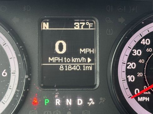 Used 2019 RAM 1500 Classic SLT image 8