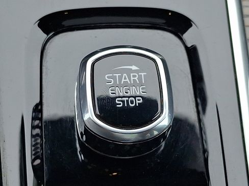 Used 2022 Volvo XC90 T8 Inscription w/ Advanced Package image 23