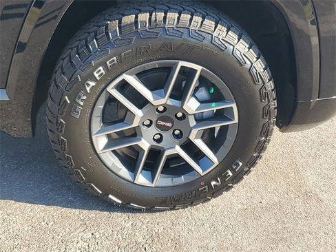 New 2026 GMC Terrain AT4 image 30