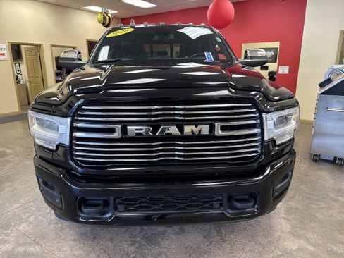 Used 2020 RAM 2500 Laramie image 3