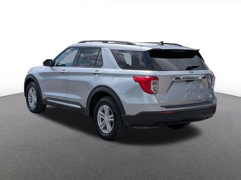 Certified 2023 Ford Explorer XLT AWD/4WD image 4