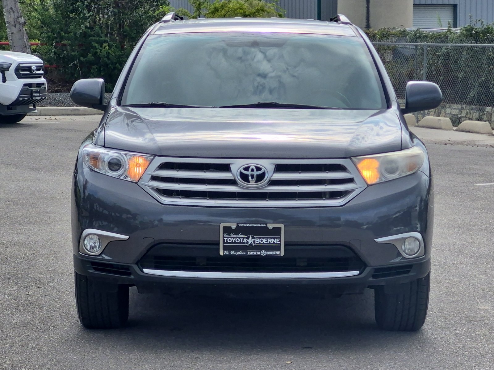 Used 2011 Toyota Highlander SE FWD image 8